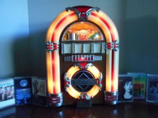 Vintage Thomas Collectors Edition Jukebox Am/Fm radio & Cassette Player & more 3