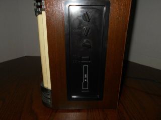 Vintage Thomas Collectors Edition Jukebox Am/Fm radio & Cassette Player & more 7