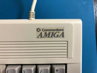 Commodore Amiga 3000 keyboard -, 2
