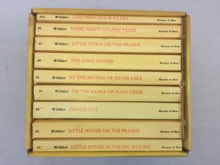 The Complete Set Of Laura Ingalls Wilder Little House Books Vintage Box Set