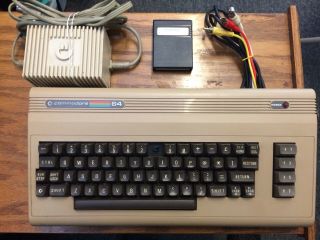 Commodore 64 Computer 100