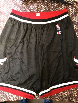 Chicago Bulls Champion Black Vintage Basketball Shorts - Size Xl
