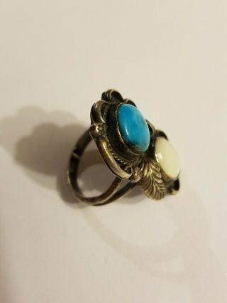 Vtg Navajo Old Pawn Sterling Silver Turquoise Ring size 7 2