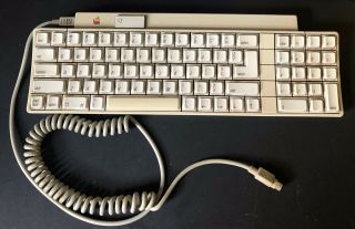 Apple Iigs Keyboard 658 - 4081 And 825 - 1301 - A (1986 - 1988) Vintage