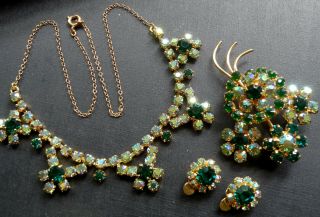 Vintage Ab Green Rhinestone Gold Tone Chain Necklace Brooch Earring Parure Set N
