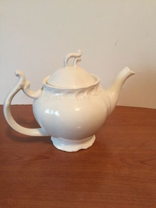 Vintage Graces Teaware White Scroll Tea Pot 2