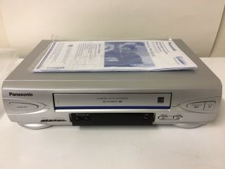 Panasonic PV - V4524S VCR VHS Player 4 Head Hi - Fi Stereo Remote 2