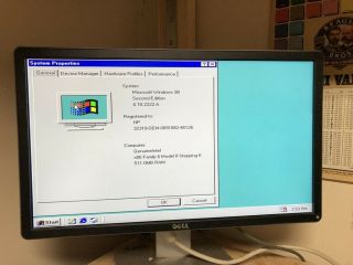 HP Desktop Computer Pentium III 933MHz Windows 98 512MB RAM 18.  6GB HDD 8