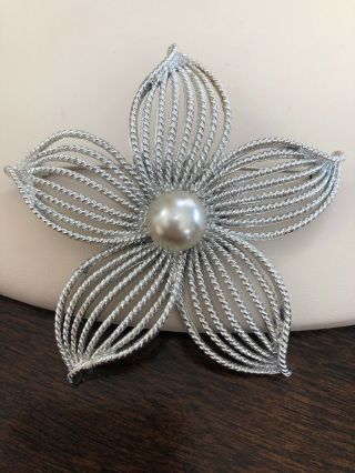 Vintage Sarah Coventry Signed Faux Pearl Silver Tone Flower Brooch Pin