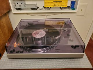 Technics Sl - 1300 Direct Drive Automatic Turntable W/ Dust Cover & Needle/stylus