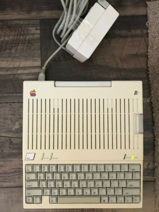 Apple Iic Computer With Power Supply And Software