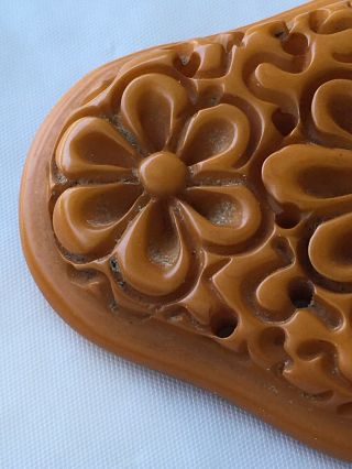 Vintage Bakelite Butterscotch Yellow Carved Pierced Pin Brooch 73mm 3