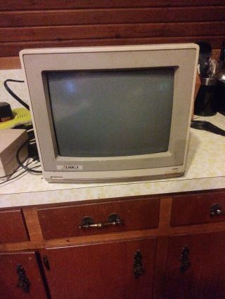 Vintage Amiga Model 1080 Monitor 3