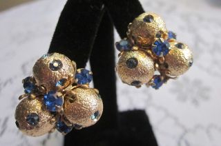 Vintage Spectacular Signed Vogue Clip Earrings Gold Tone Blue Rhinestone