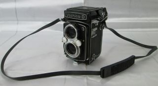 Yashica D Medium Format Tlr Camera,  80mm F2.  8 Lens