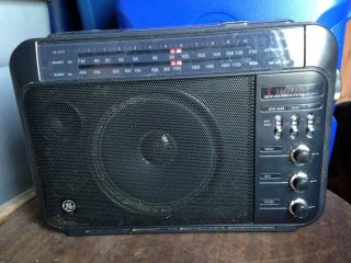 Vintage Ge Superadio 7 - 2887a Am Fm Radio,