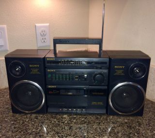 Vintage Sonya Cfs - 1200 Boom Box Ghetto Blaster,  2 Way Detachable Speakers