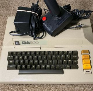 Atari 800 Home Computer W/ Cables.