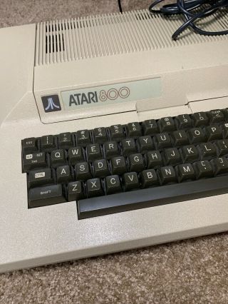 Atari 800 Home Computer W/ Cables. 2