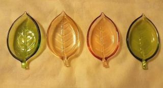 Set Of 4 Vintage Mid - Century Colored Glass Leaf Dishes