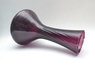 Purple Mid Century Vintage Scandinavian Style Italian Art Glass Vase from Empoli 4