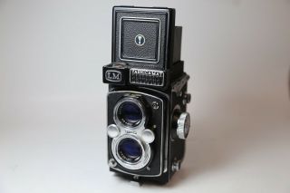 Yashica - Mat Lm Twin Lens Reflex Tlr Medium Format Film Camera With Case