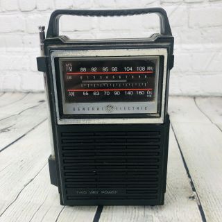Ge General Electric Am Fm Radio Model 7 - 2800 B Vintage Portable Two Way Power