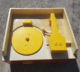 Vintage 1971 Fisher Price Music Box Record Player With Set Of 3 Records -