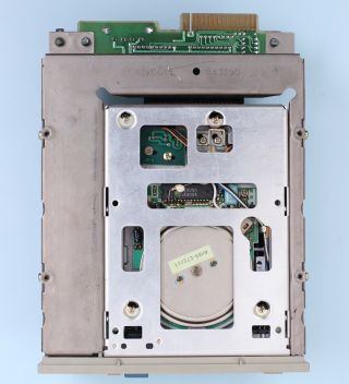 IBM PS/2 3.  5” 720KB Floppy Disk Drive in 5.  25” Bay Alps DFL413C02B 5