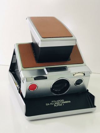 Vintage Minty,  & POLAROID SX - 70 Land Camera ALPHA - 1 w/ Lthr Case 3