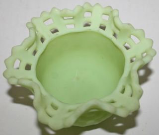 VTG Fenton Lime Green Custard Satin Glass Lattice Basket Weave Bowl Vase - EUC 2