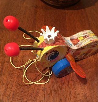 Vintage 1958 Fisher Price Queen Buzzy Bee Pull Toy No.  444 American Made