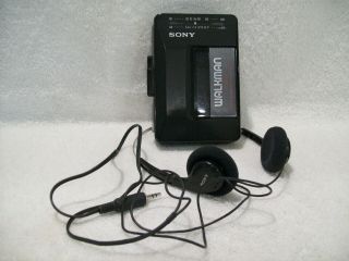 Vintage Sony Walkman Wm - F2015 Portable Radio Cassette Player Headphones Japan