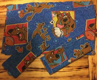 Scooby Doo 3 Piece Full Flat Sheet & 2 Curtains 1999 Vintage - Football Soccer