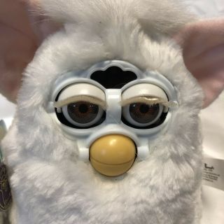 2 Vtg 1999 Furby Babies Purple Tag White Face Yellow Face Furby 5