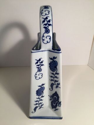 Vintage Ceramic Handbag Vase China Blue White Fine Porcelain for Seymour Mann 4