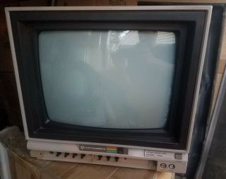 Vintage Commodore 1702 Video Game Computer Monitor