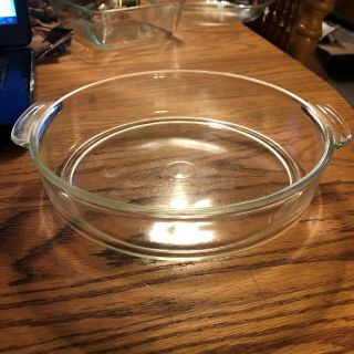 Vintage Pyrex Glass Round 8.  5 " Cake Pan - 221 - Clear Glass Baking Pan
