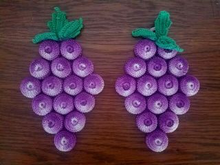 Two Handmade Vintage Purple Grapes Crochet Bottle Cap Pot Holder Hot Pad Trivet