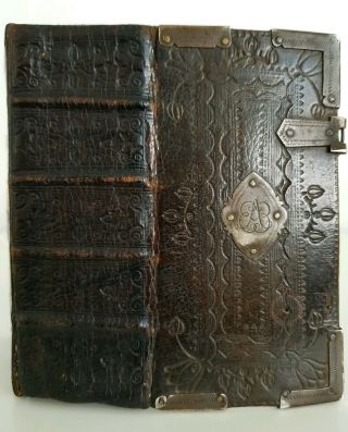 1672 KING JAMES POCKET BIBLE COMPLETE FINE ORNATE LEATHER METALWORK BINDING 2