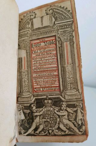 1672 KING JAMES POCKET BIBLE COMPLETE FINE ORNATE LEATHER METALWORK BINDING 4