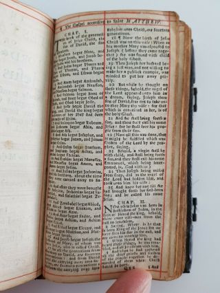 1672 KING JAMES POCKET BIBLE COMPLETE FINE ORNATE LEATHER METALWORK BINDING 8