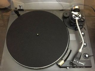 Technics Sl - 1900 Fully Automatic Direct - Drive Turntable Feet (made In Japan)