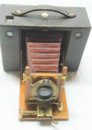 Kodak No.  4 Cartridge Camera 1913 Wood Brass Red Bellows