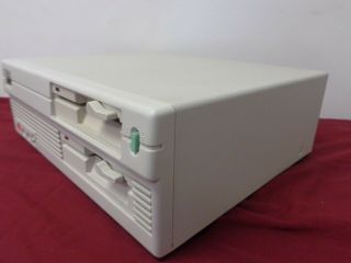 Vintage Tandy 1000 SL Personal Computer - Powers up - 2