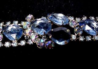 Gorgeous Vintage Juliana D&e Sapphire Crystal Bracelet Earrings Set