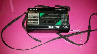 Vintage Sony Walkman Walkman Wm - F18 Cassette Fm/am -,  With Battery Cover