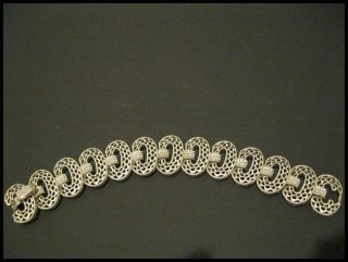 Vintage Signed Crown Trifari Silver Tone Metal Link Bracelet