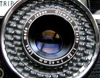 Vintage 35mm Viewfinder camera OLYMPUS TRIP 35 w.  D.  Zuiko 2.  8/40mm 8