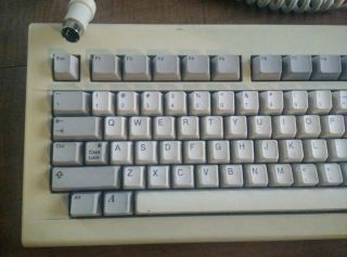 Commodore AMIGA 2000 Keyboard 5